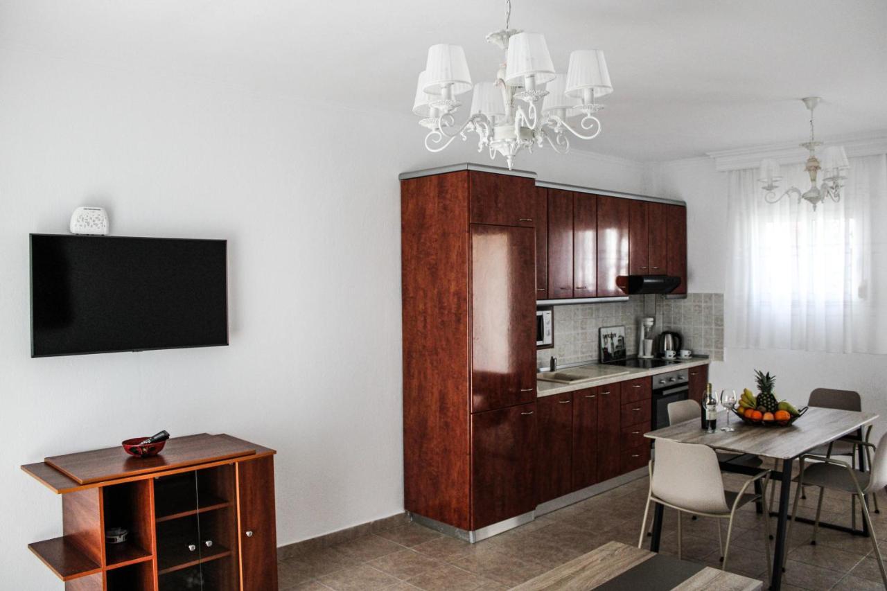 Toli Apartments Kallithea  Extérieur photo