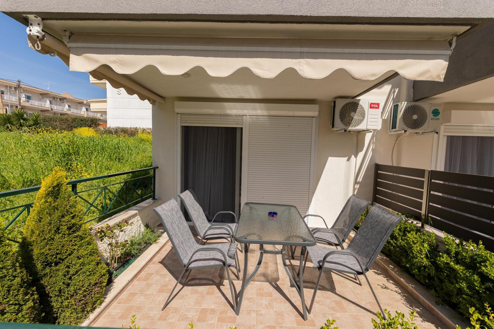 Toli Apartments Kallithea  Extérieur photo