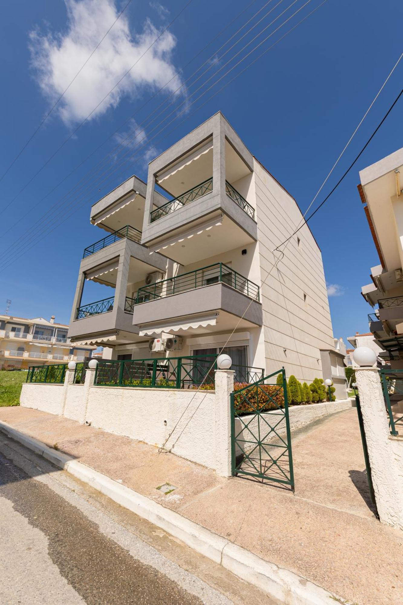 Toli Apartments Kallithea  Extérieur photo